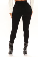 Tall Eva Super Soft Curvy Skinny Jean - Black Ins Street