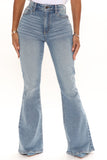 Vintage High Rise Classic Flare Jeans - Light Blue Wash
