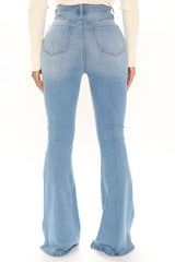 Oh She's Fancy Classic Stretch Flare Jeans - Light Blue Wash Ins Street