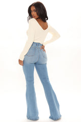 Oh She's Fancy Classic Stretch Flare Jeans - Light Blue Wash Ins Street