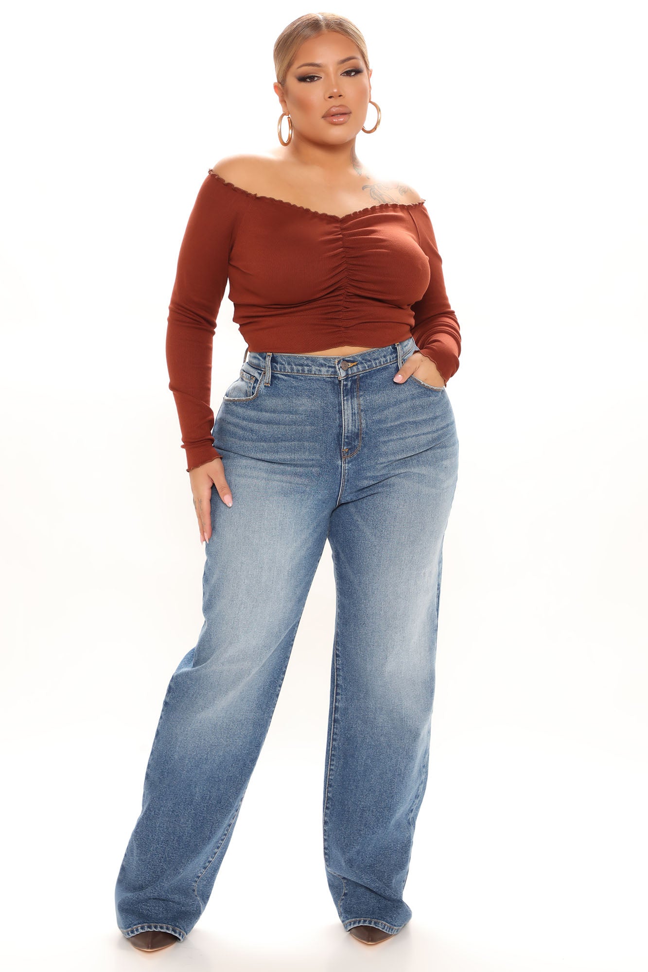 Can't You Relax Straight Leg Jeans - Medium Blue Wash Ins Street