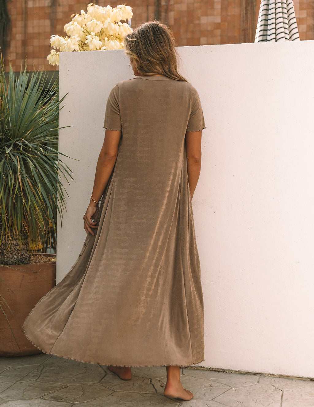 Hot Springs Button Down Knit Maxi Dress - Mocha - FINAL SALE Ins Street