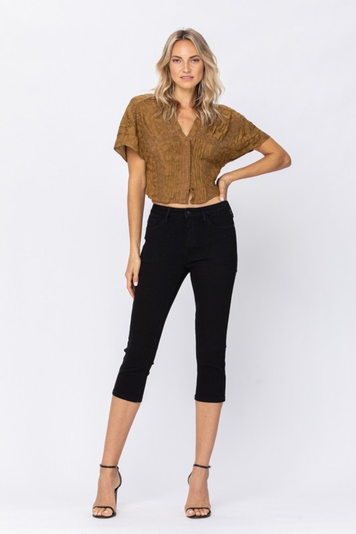 Mid Rise Black Skinny Denim Capri Ins Street