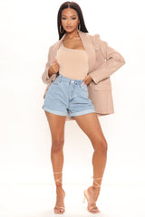 Easy Waist Roll Cuff Denim Mom Shorts - Light Blue Wash Ins Street
