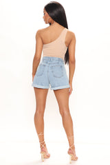 Easy Waist Roll Cuff Denim Mom Shorts - Light Blue Wash Ins Street