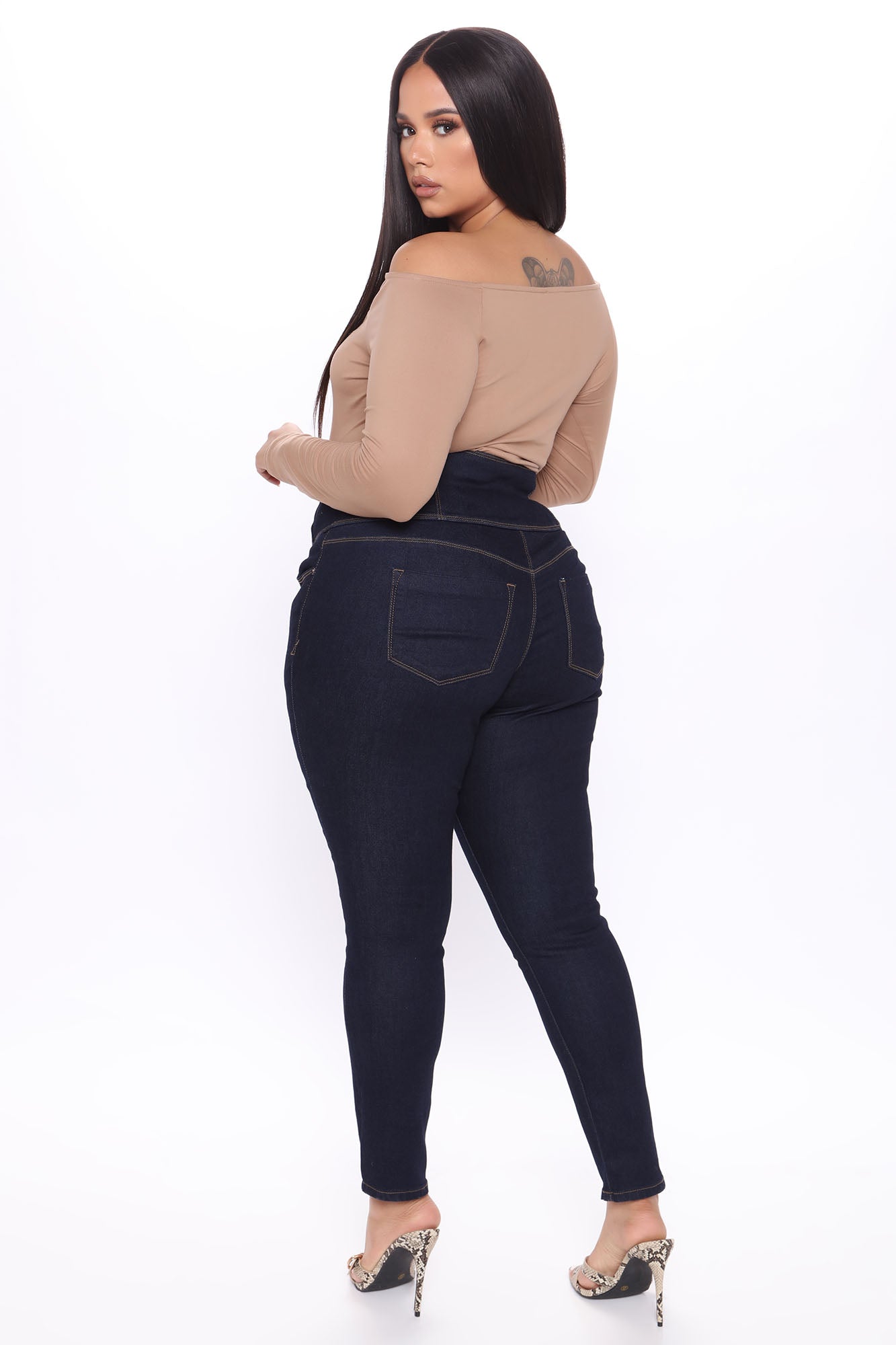 Shut It Down Skinny Jeans - Dark Wash Ins Street
