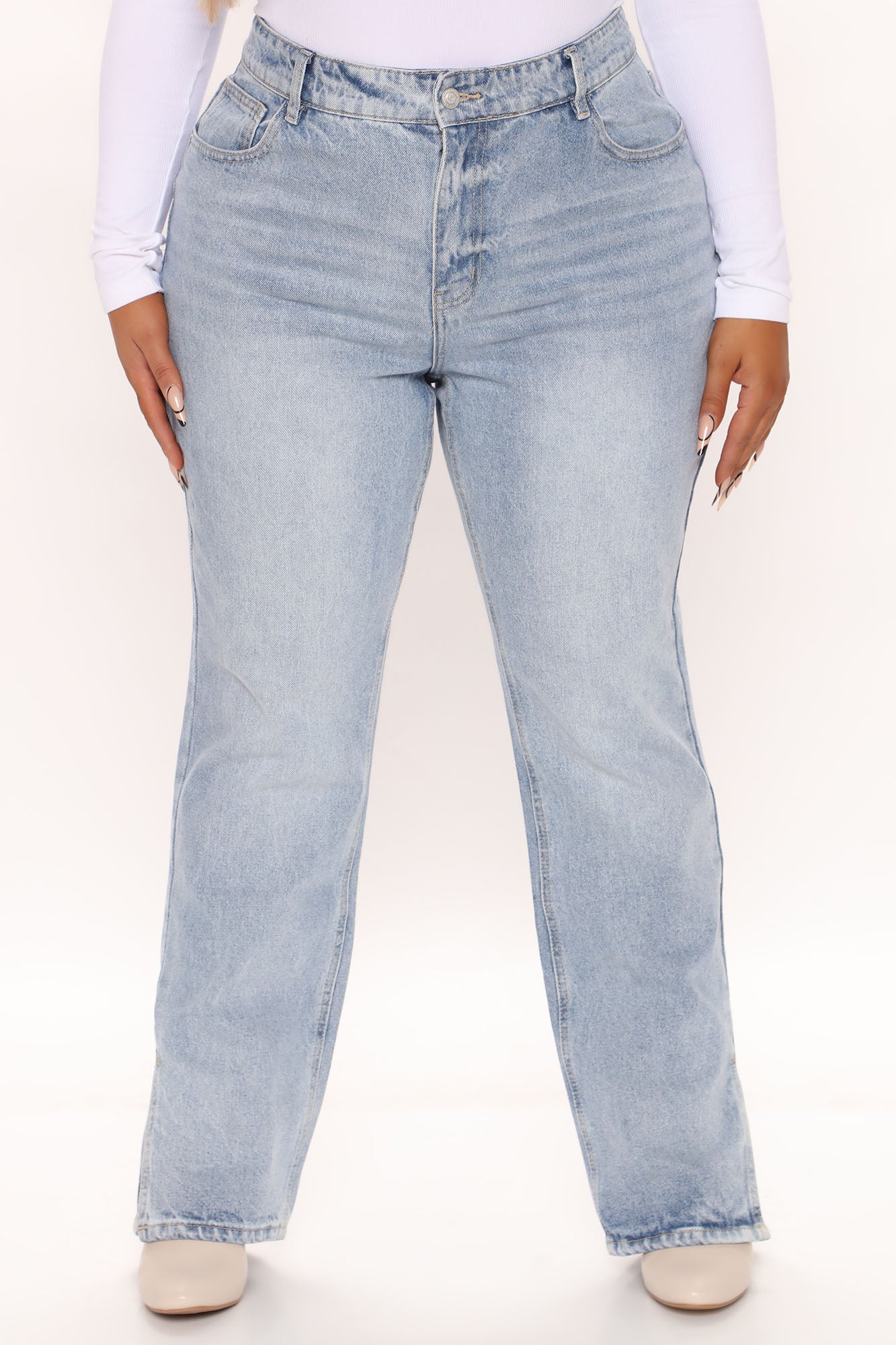 Chase The Dream Slit Straight Leg Jeans - Light Blue Wash Ins Street