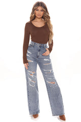 She's All That Distressed Wide Leg Jeans - Medium Blue Wash Ins Street