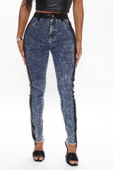 Other Side Of The Story Contrast Jeans - Black/Blue Ins Street