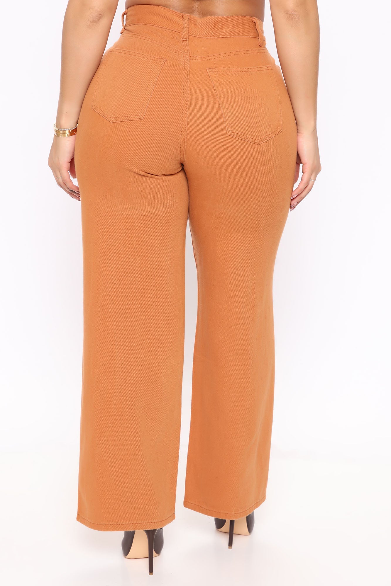 Keep It Easy Loose Wide Leg Jeans - Cognac Ins Street