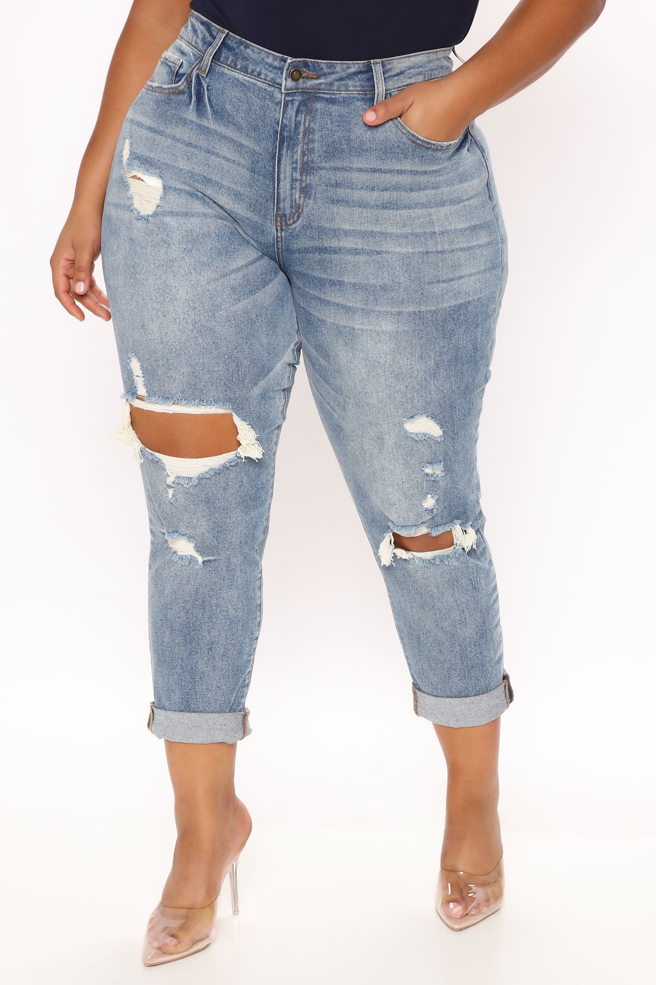 Teisha Distressed Boyfriend Jeans - Medium Blue Wash Ins Street
