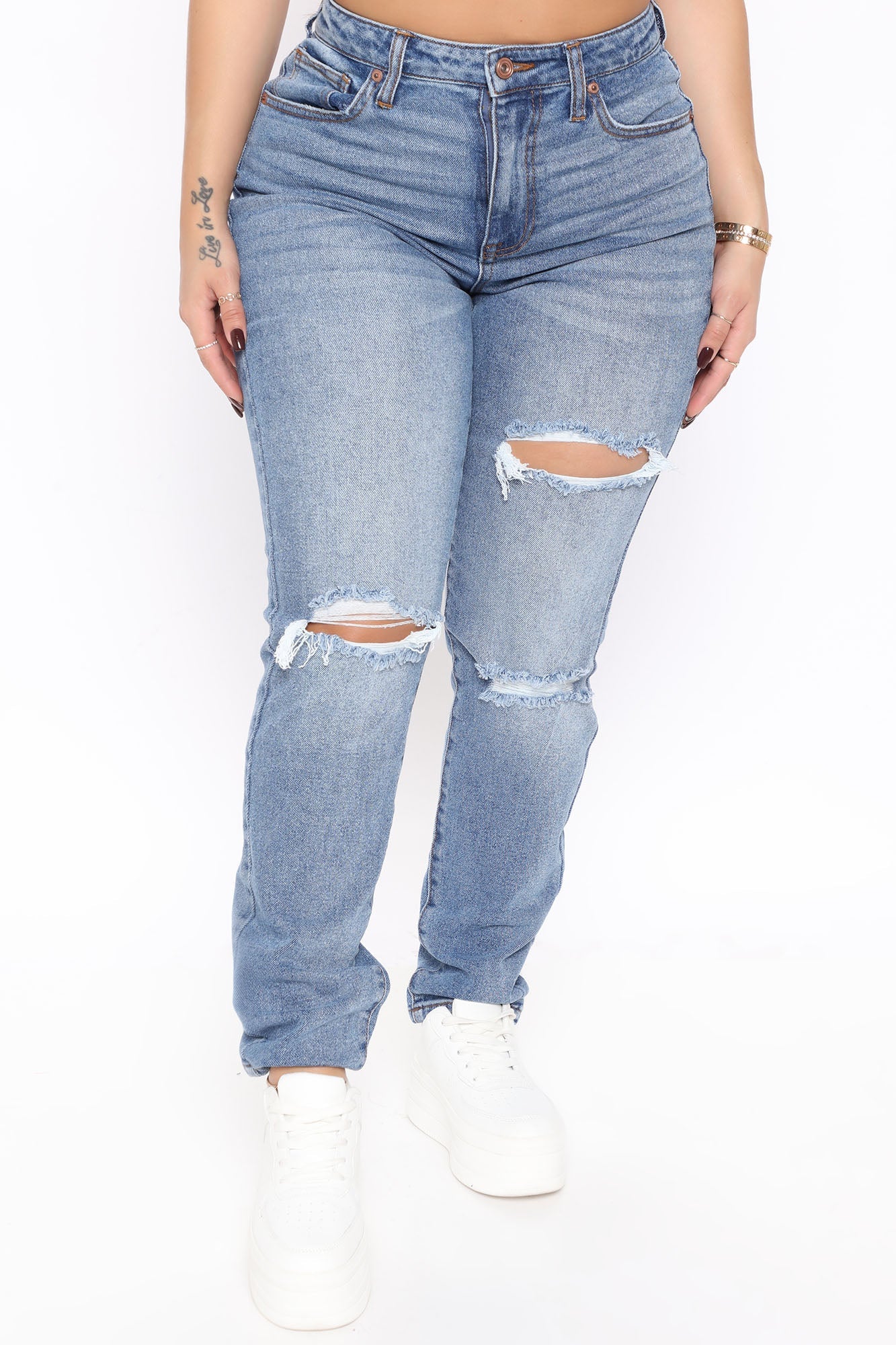 A Role Model Slim Fit Mom Jeans - Medium Blue Wash Ins Street