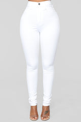 Perfectly Classic Jeans - White Ins Street