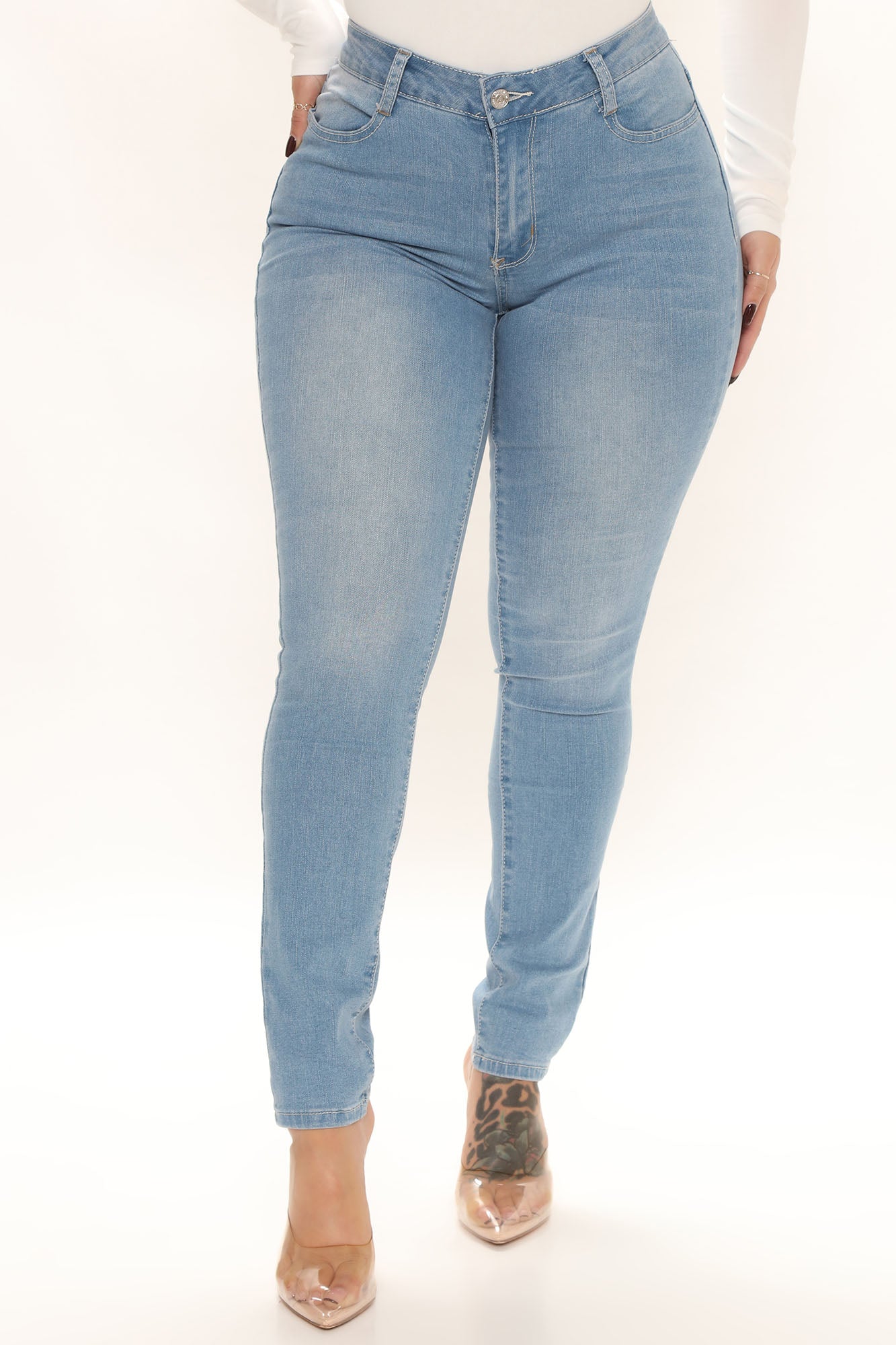 Wife Her Up Stretch Skinny Jeans - Medium Blue Wash Ins Street