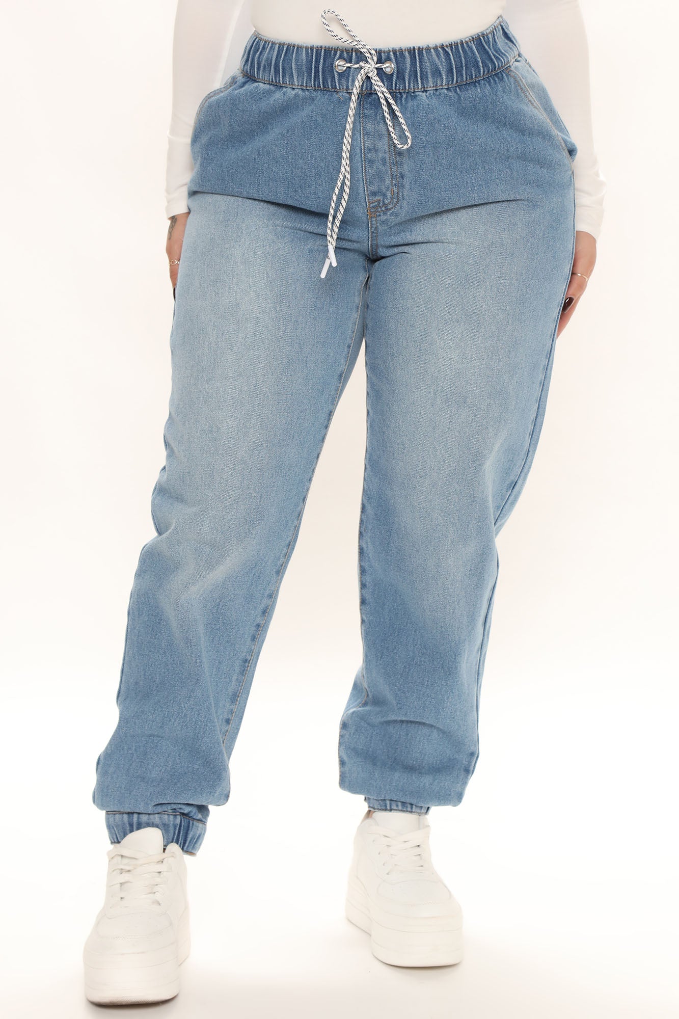 Chill Girl Relaxed Denim Joggers - Light Blue Wash Ins Street
