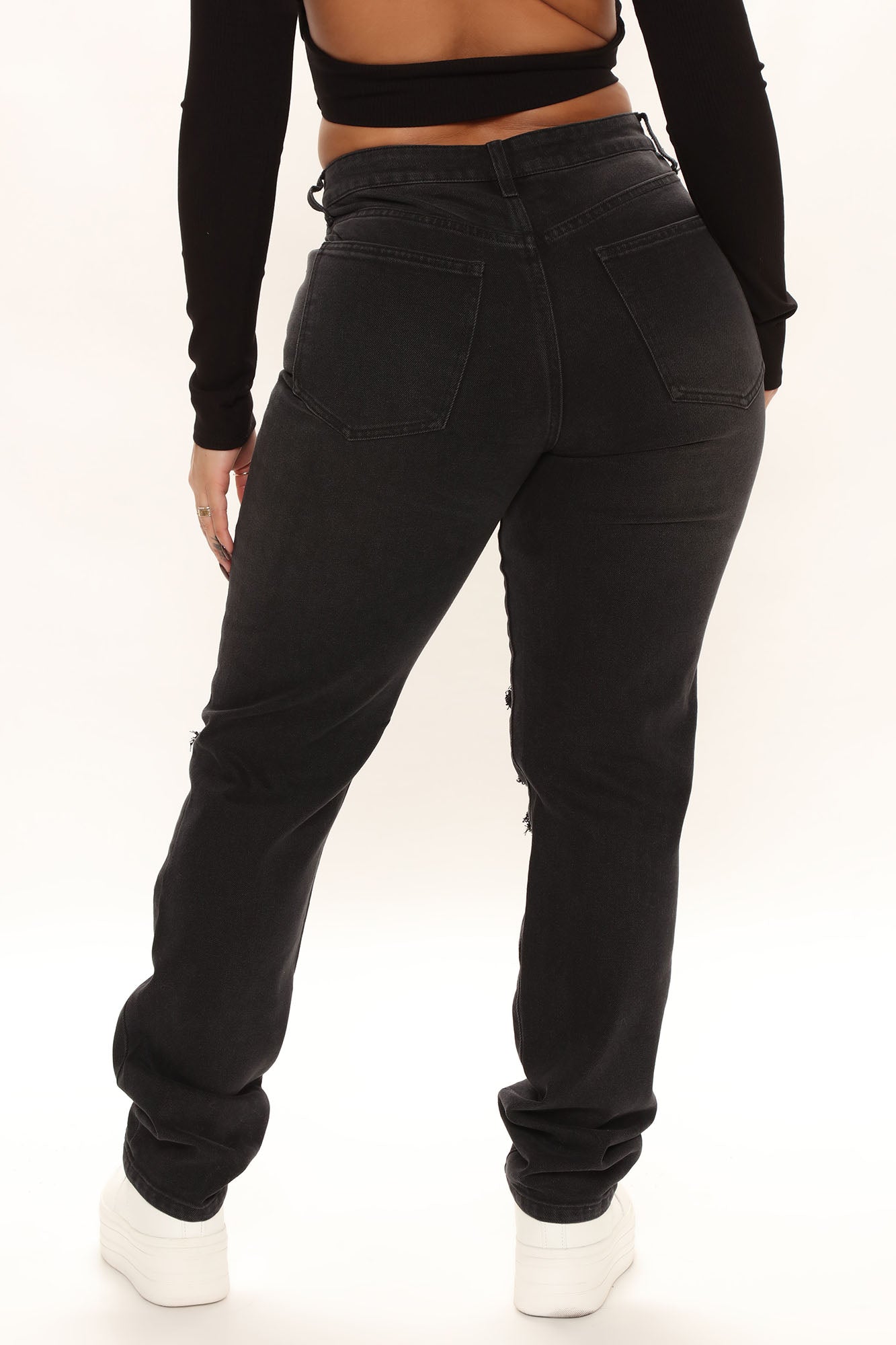 Favorite Getaway Destroyed Straight Leg Jeans - Black Ins Street