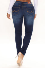 Just Between Us Stretch Skinny Jeans - Dark Wash Ins Street
