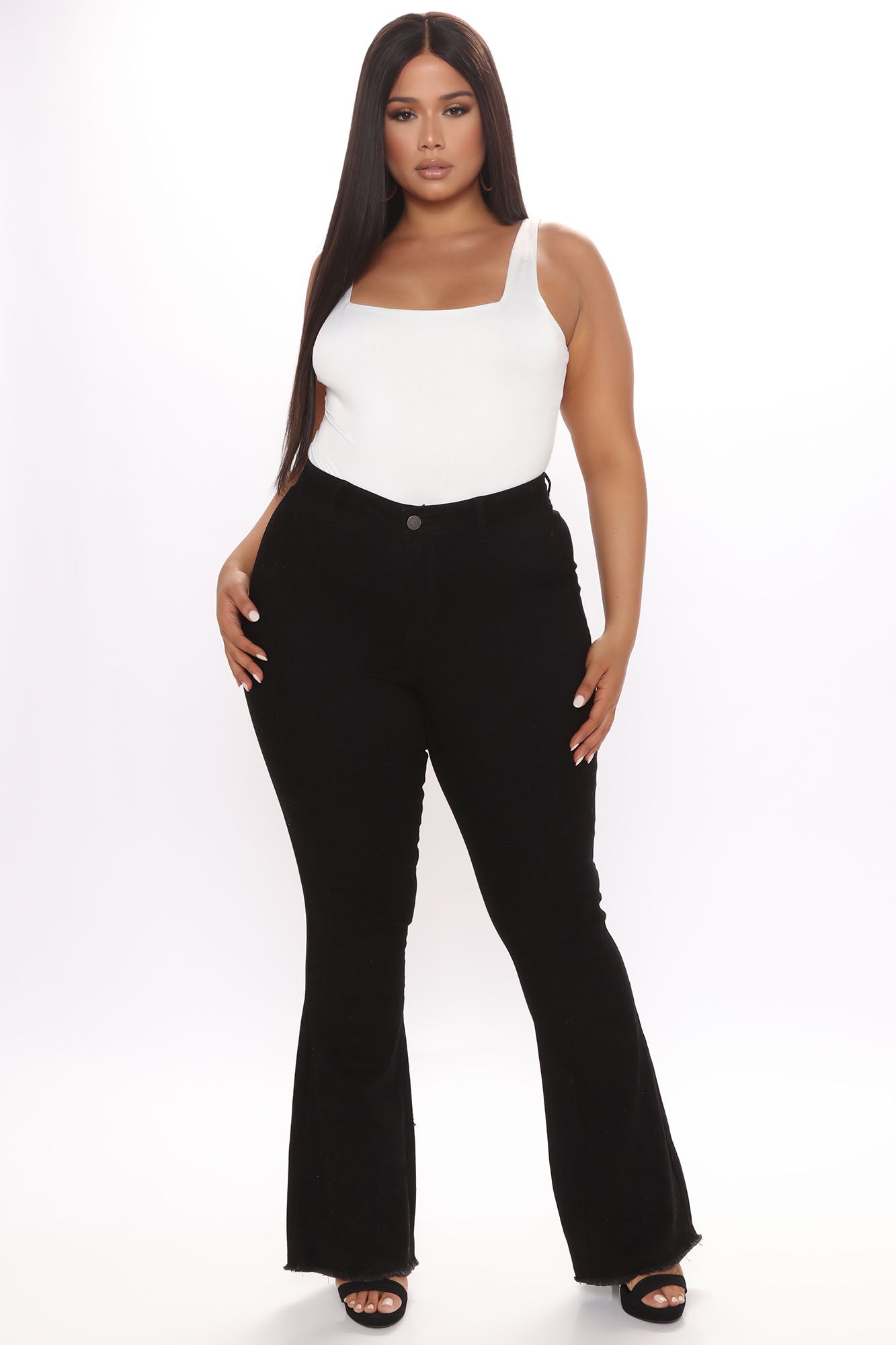 Valentina High Rise Flare Jeans - Black Ins Street