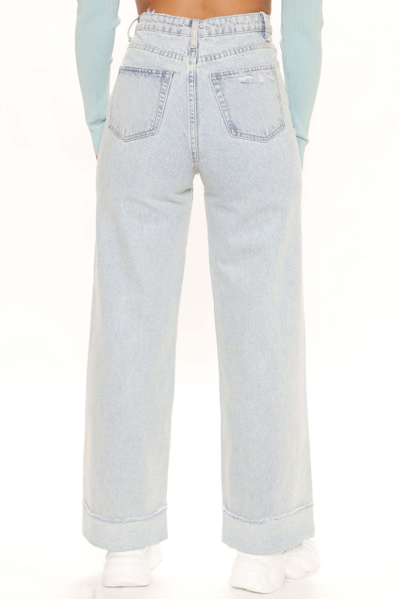 All That Matters Straight Leg Jeans - Light Blue Wash Ins Street