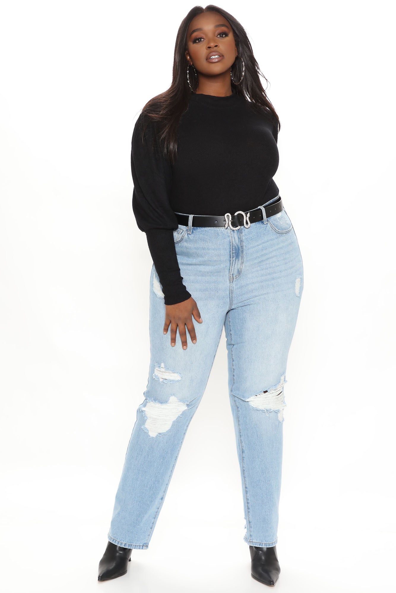 Curvy And I Like It Straight Leg Jeans - Light Blue Wash Ins Street
