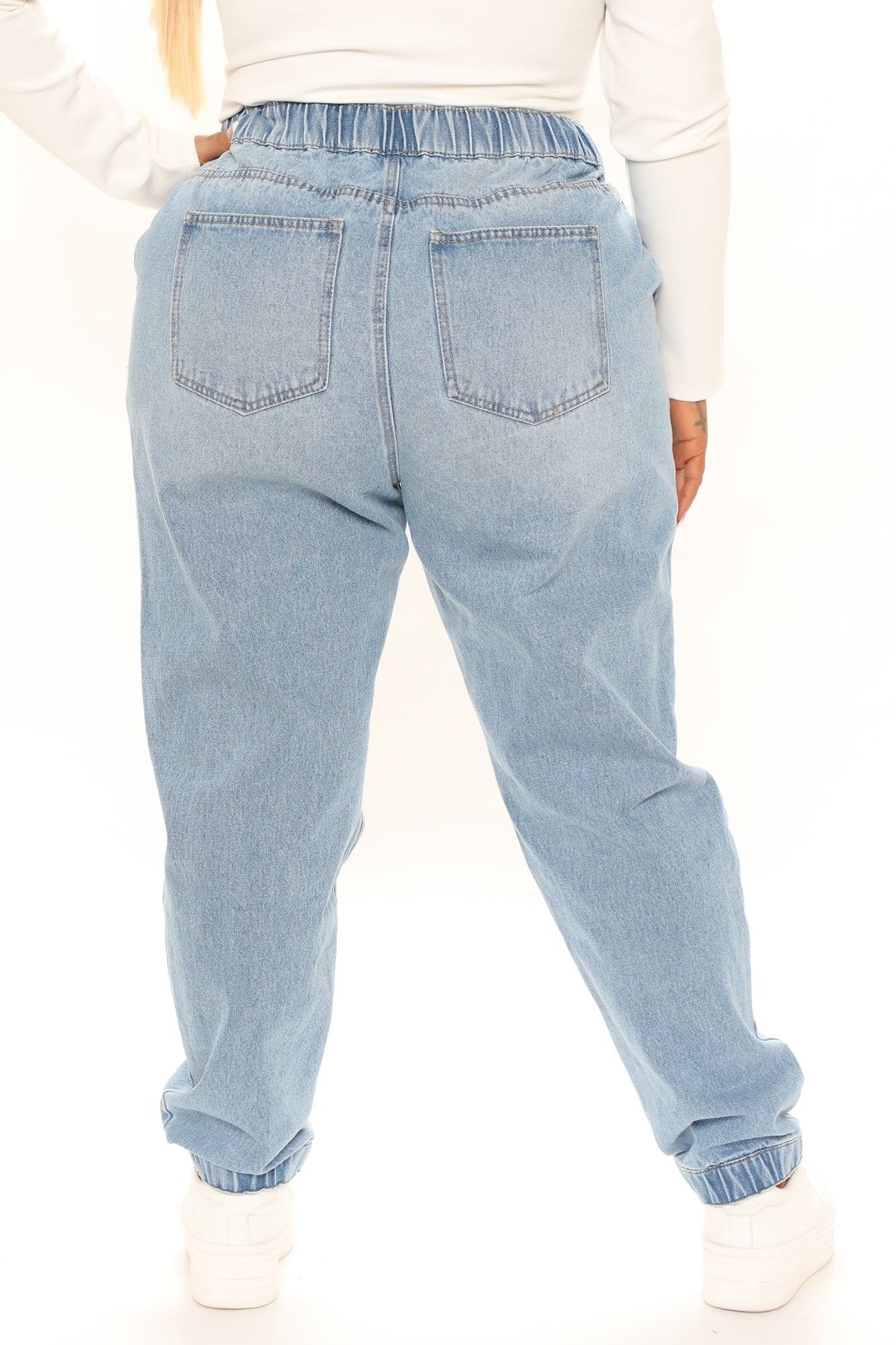 Chill Girl Relaxed Denim Joggers - Light Blue Wash Ins Street