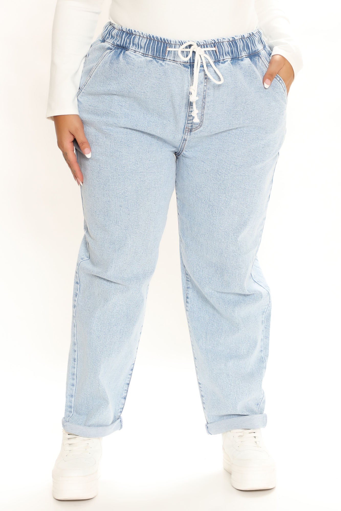 Straight Away Jogger Jeans - Light Blue Wash Ins Street
