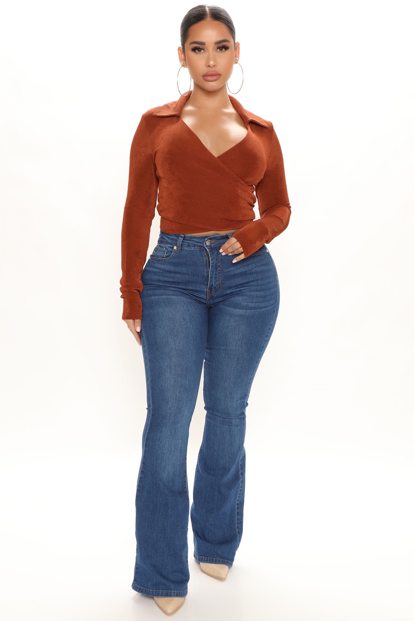 Good Lovin' Flare Jeans - Medium Blue Wash Ins Street