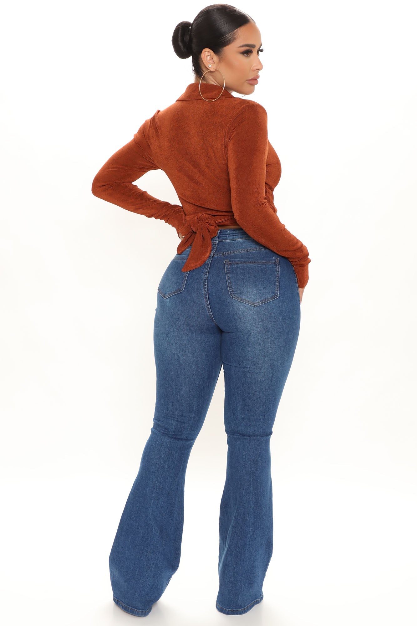 Good Lovin' Flare Jeans - Medium Blue Wash Ins Street