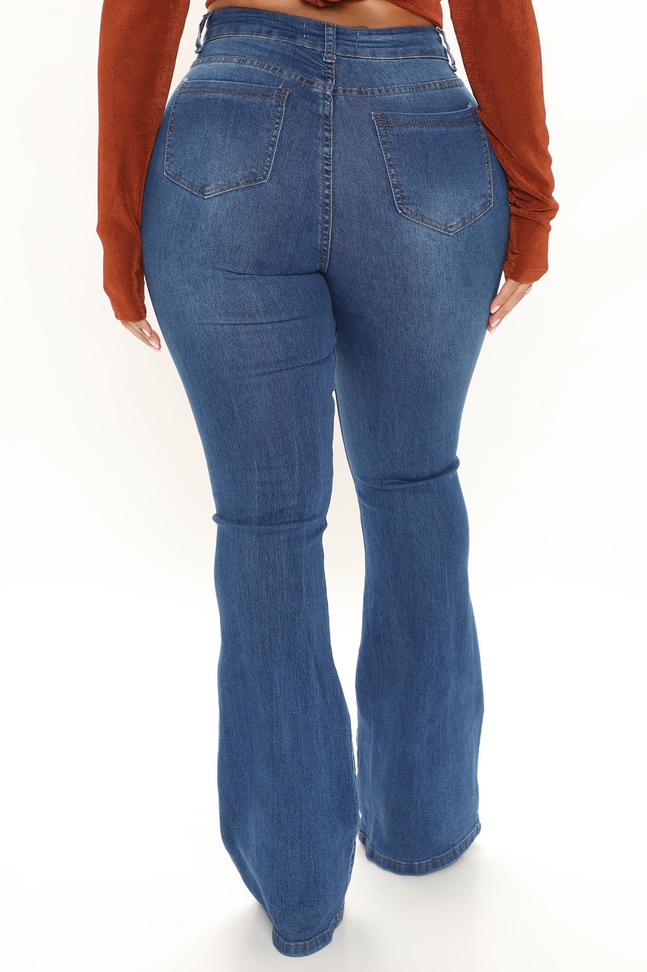 Good Lovin' Flare Jeans - Medium Blue Wash Ins Street