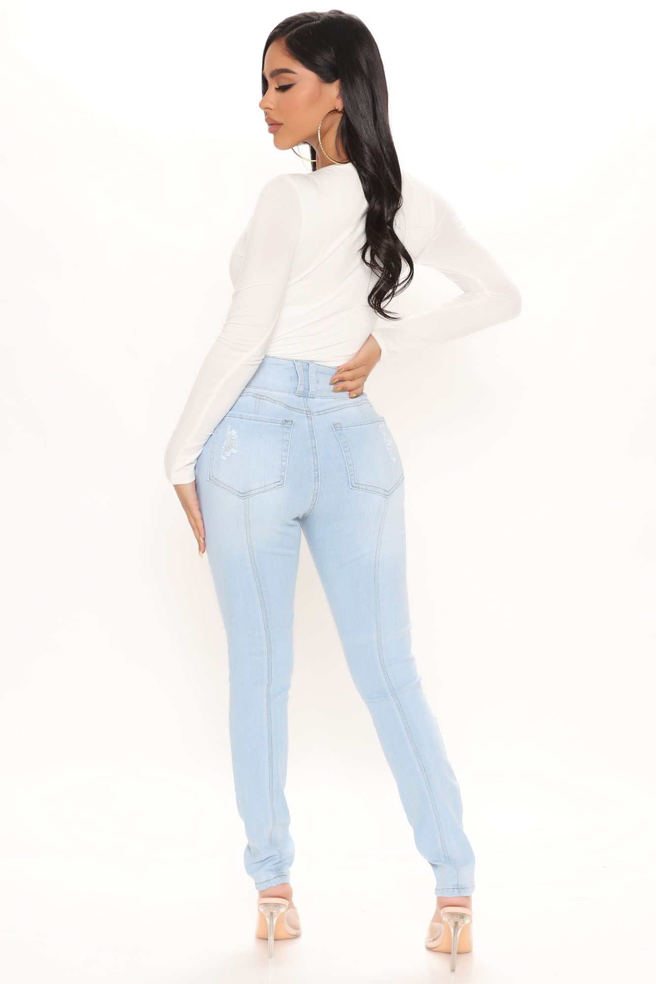 On Edge Ripped Skinny Jeans - Light Blue Wash Ins Street