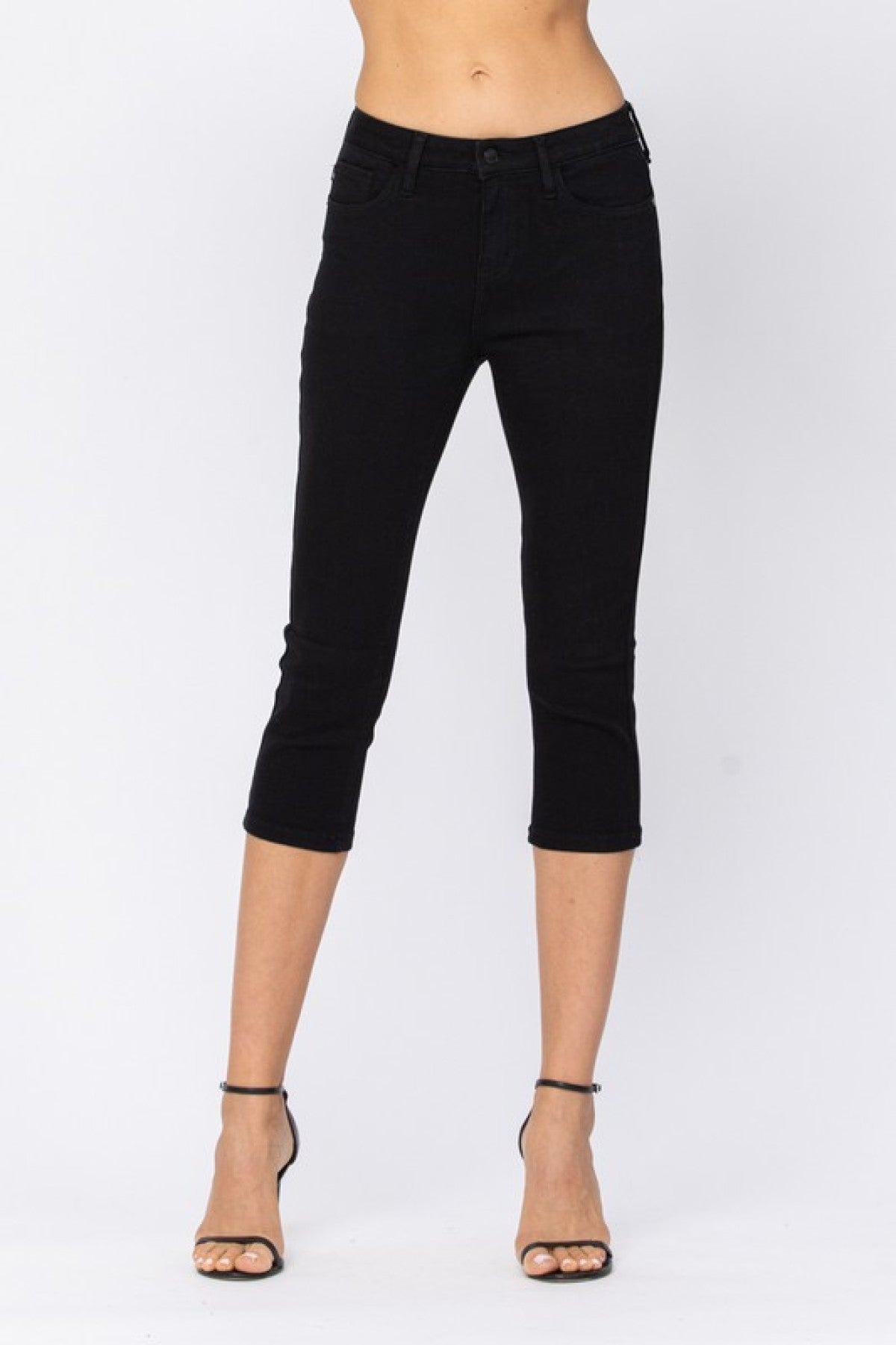 Mid Rise Black Skinny Denim Capri Ins Street