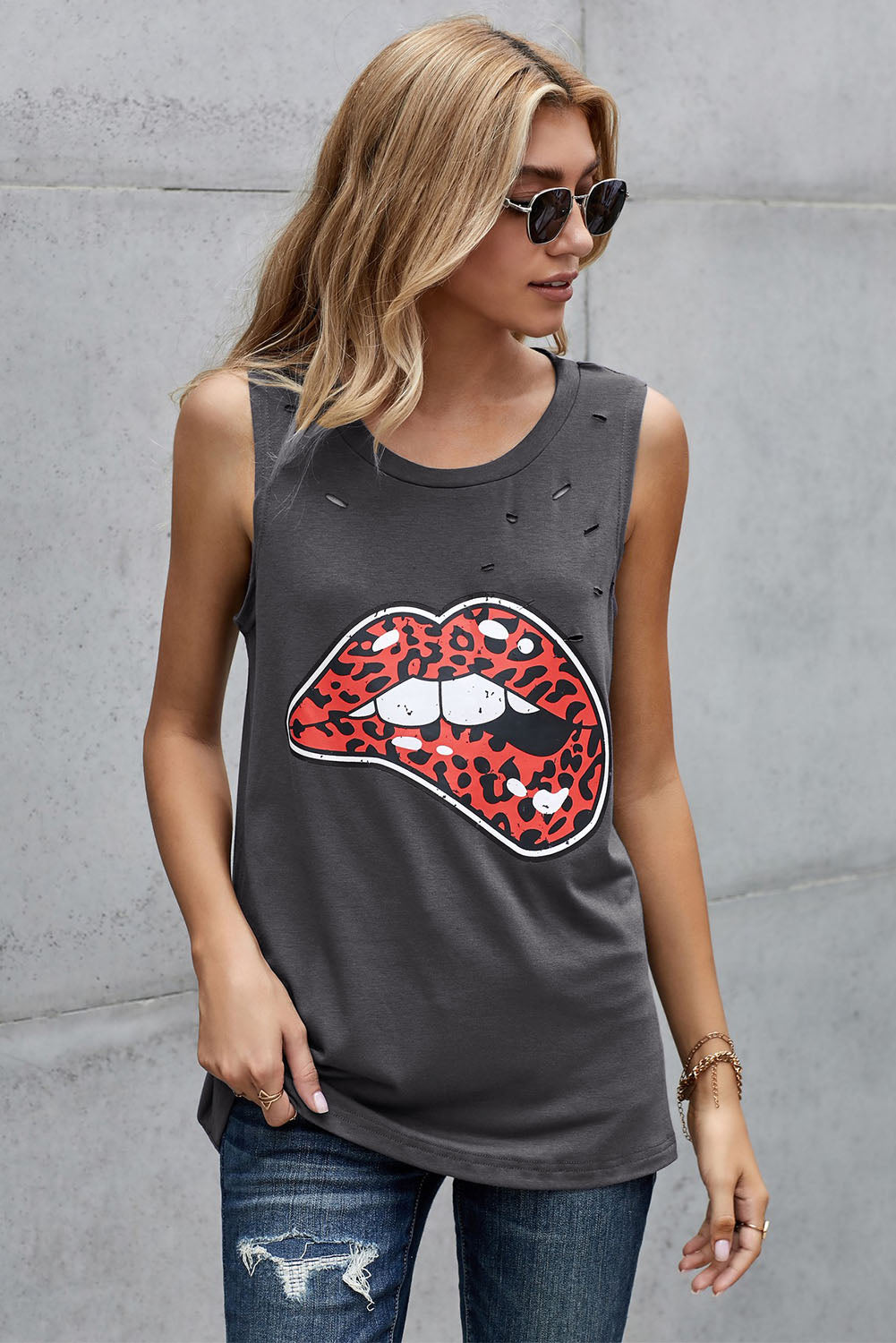 Lips Don't Lie Tank Ins Street