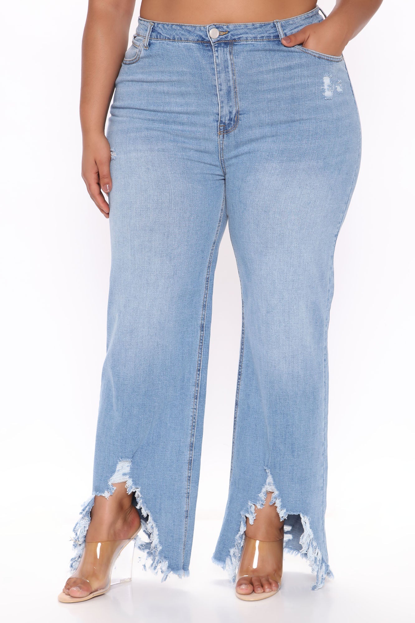 Malibu Weekend Destroy Hem Jeans - Light Blue Wash Ins Street