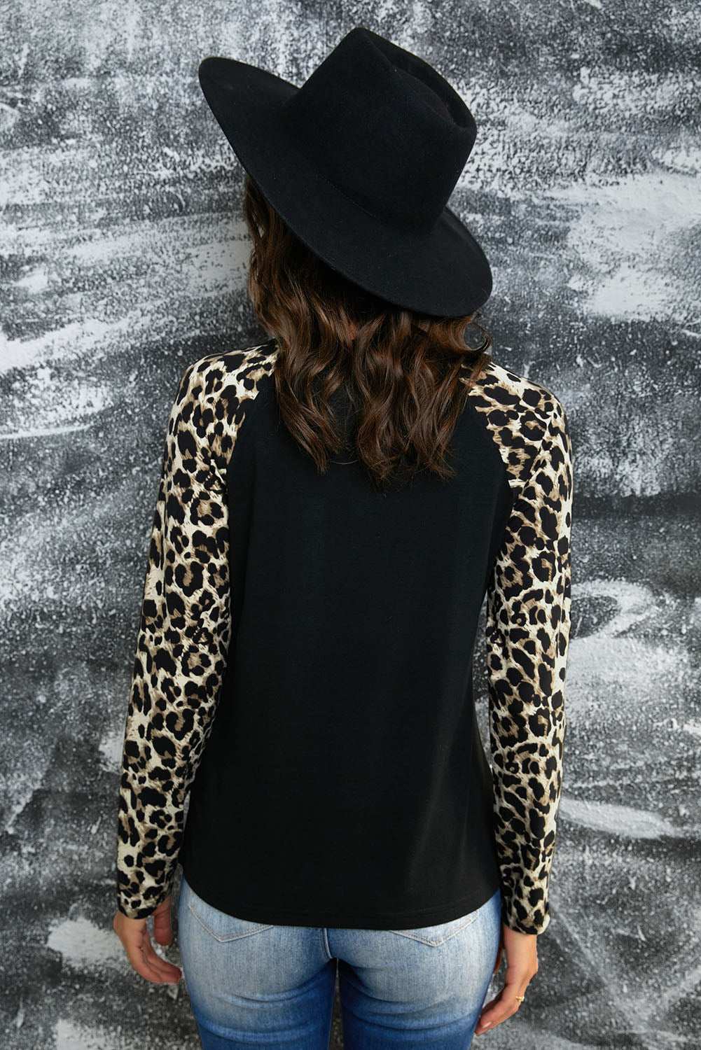 Leopard Print Grommet Long Sleeve Tee Ins Street