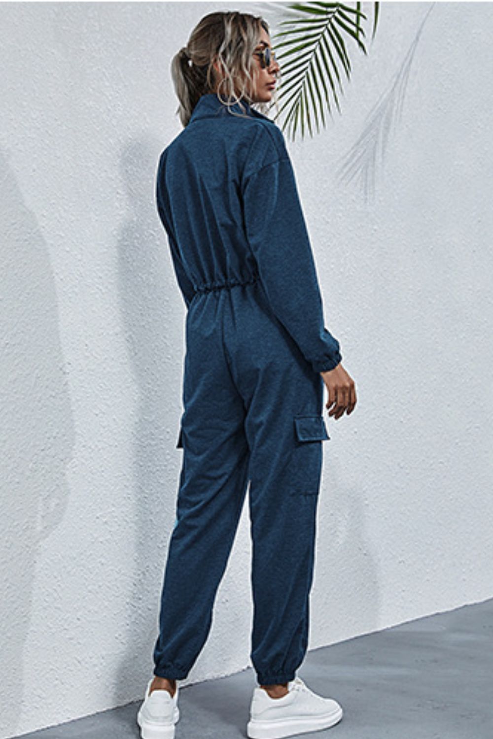 Drawstring Hem Cropped Sweatshirt and Cargo Joggers Set Ins Street