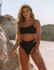 PREORDER - Float Ribbed Bikini Top - Black Ins Street