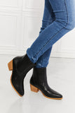 MMShoes Love the Journey Stacked Heel Chelsea Boot in Black Ins Street
