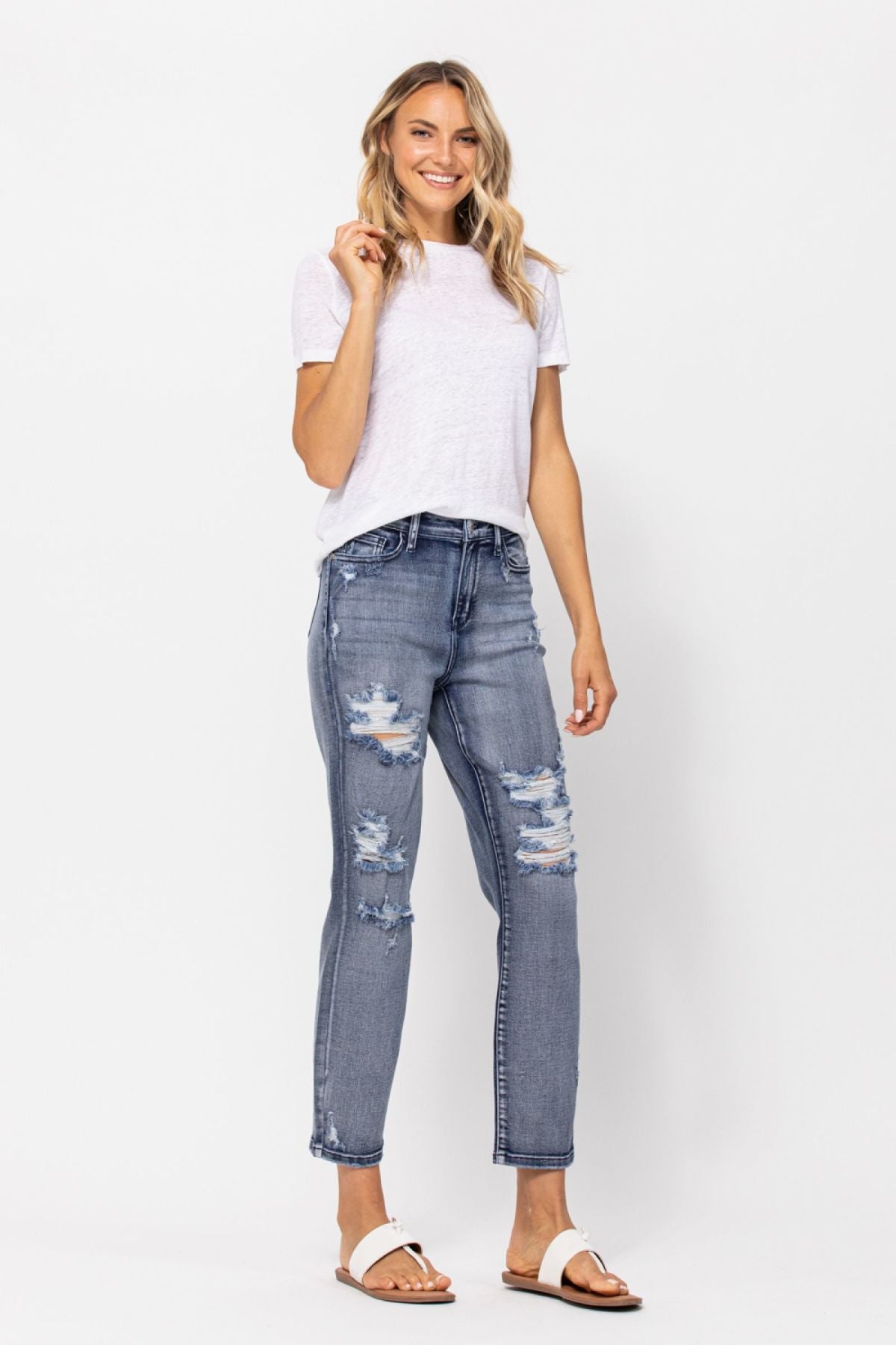 Mid-Rise Destroyed Boyfriend Jeans Ins Street