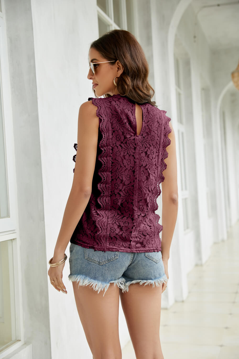 Lace Scalloped Keyhole V-Neck Tank Ins Street