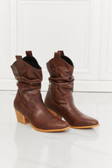 MMShoes Better in Texas Scrunch Cowboy Boots in Brown Ins Street