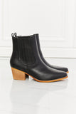 MMShoes Love the Journey Stacked Heel Chelsea Boot in Black Ins Street
