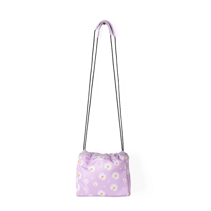 Small Daisy Crossbody Polyester Cloth Bag 2023-03-14 InsStreet