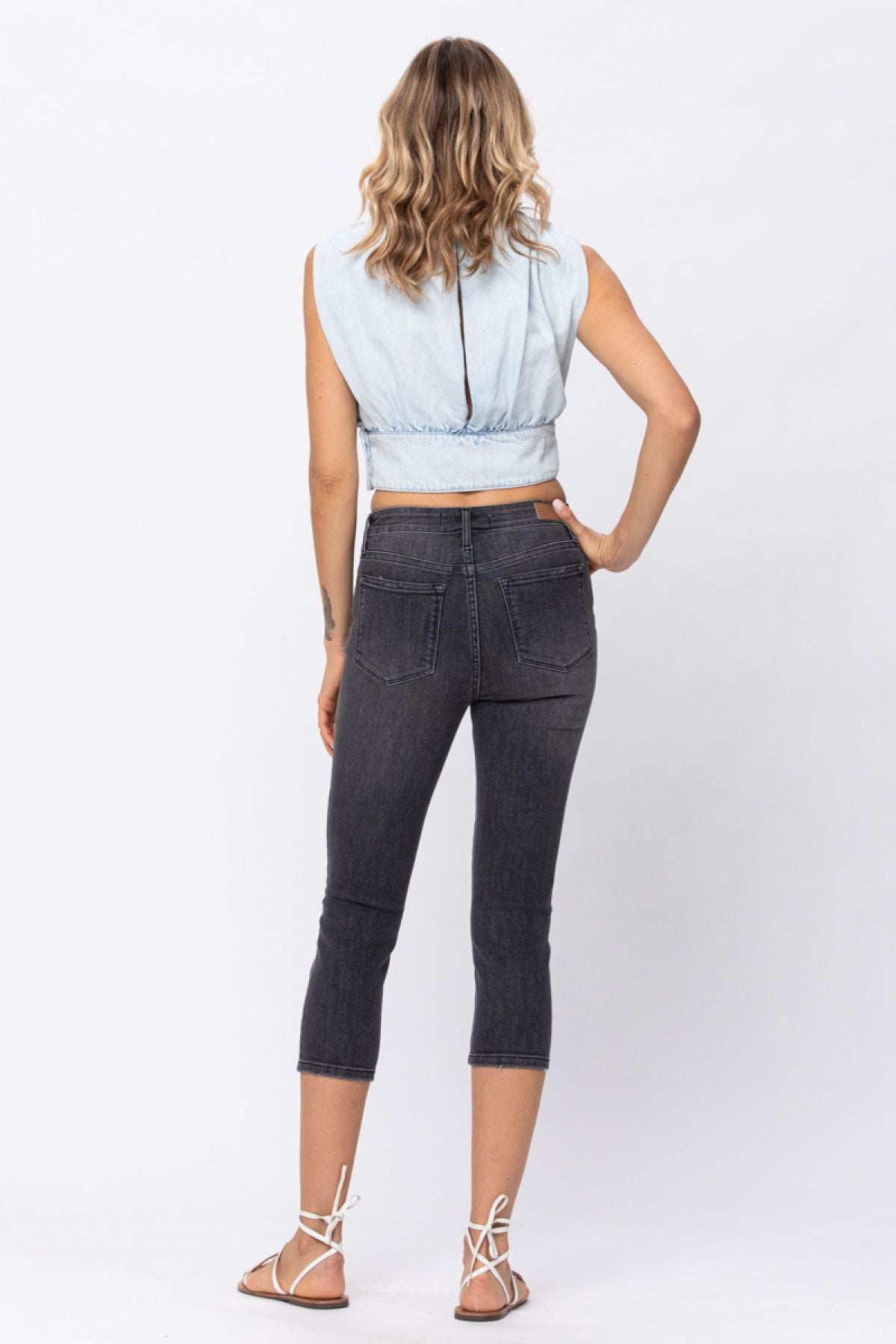 Mid-Rise Cuffed Skinny Capri Jeans Ins Street