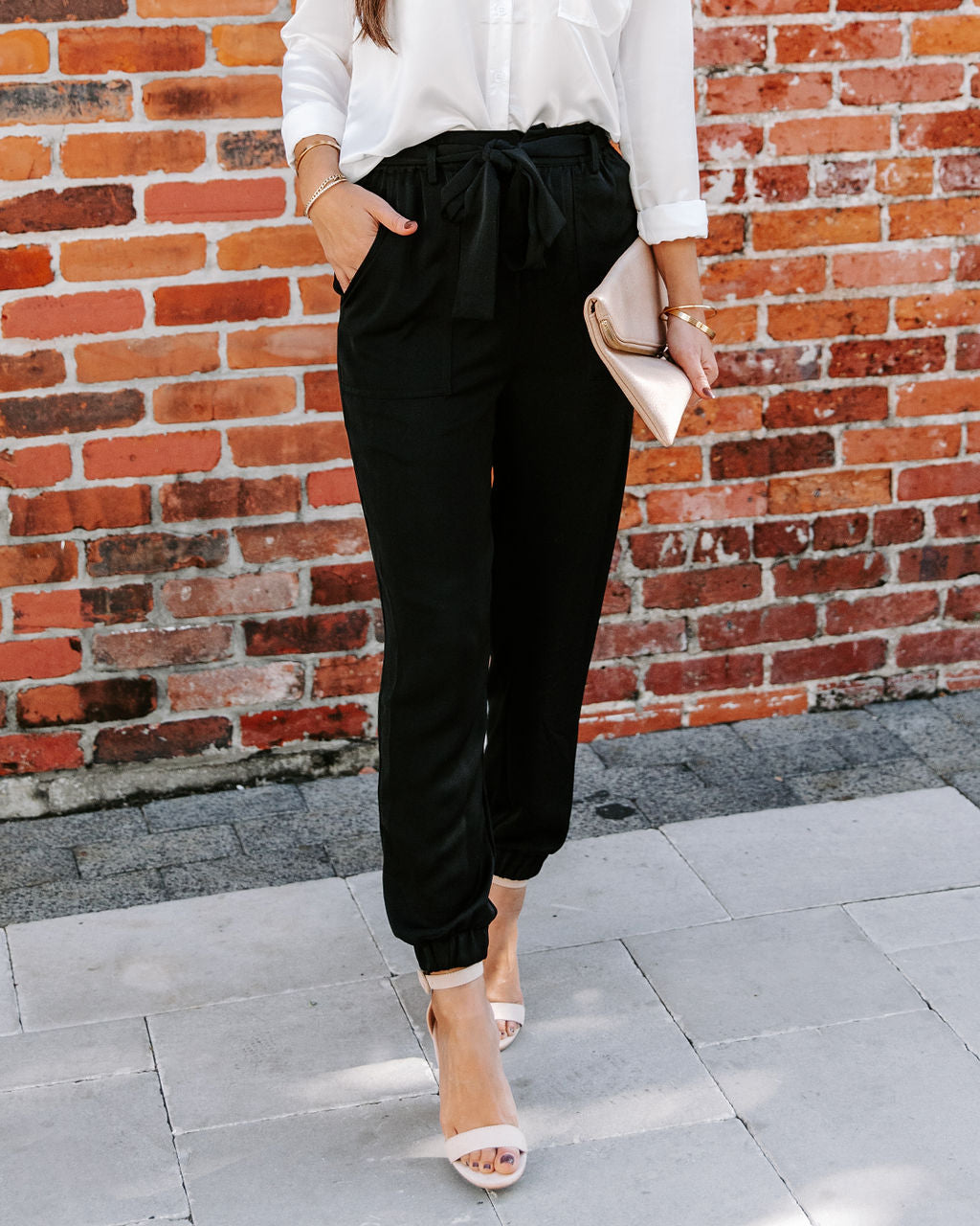 Kensley Pocketed High Rise Trousers - Black Ins Street