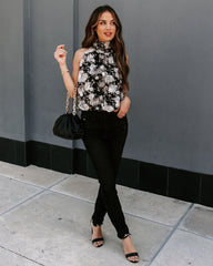 Find A Way Textured Floral Blouse - Black Ins Street