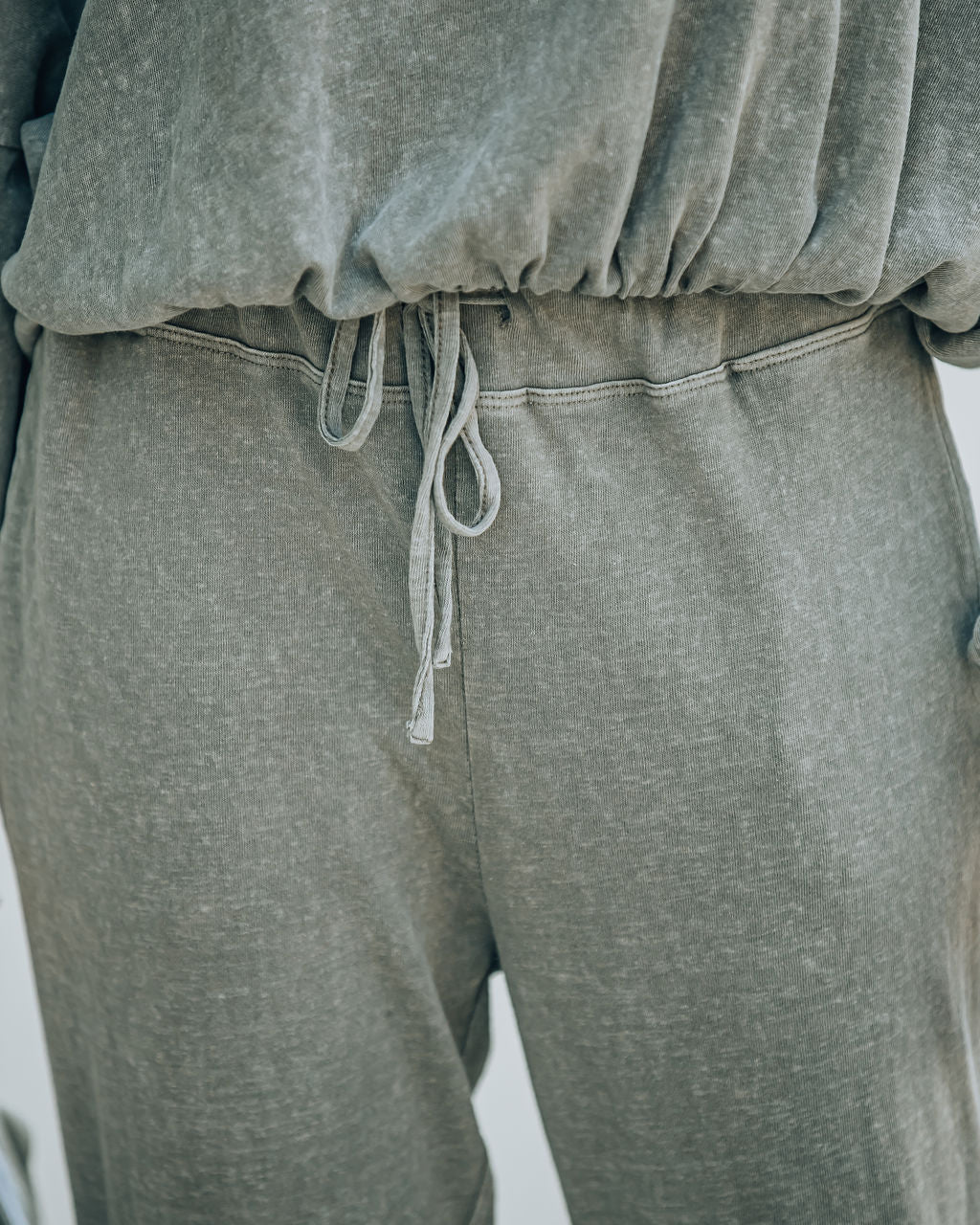 Farrow Cotton Blend Pocketed Lightweight Joggers - Ash Taupe - FINAL SALE Ins Street