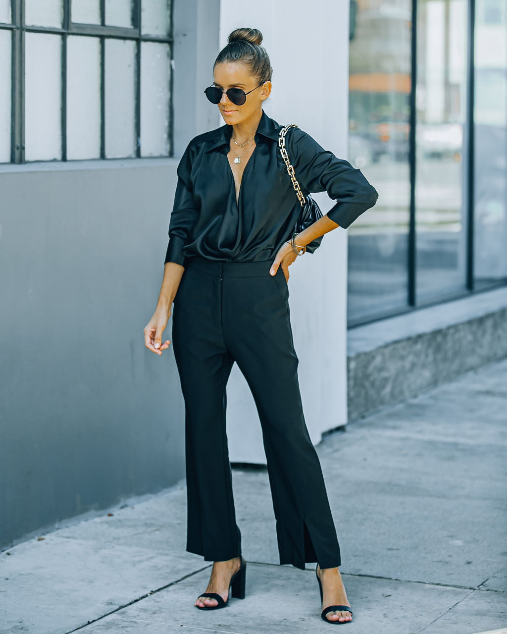 Lyle Pocketed High Rise Slit Front Trousers Ins Street