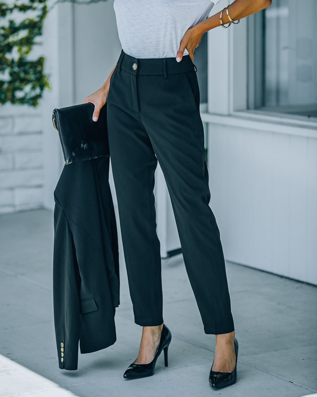 Long Shot Pocketed High Rise Trousers - Black Ins Street