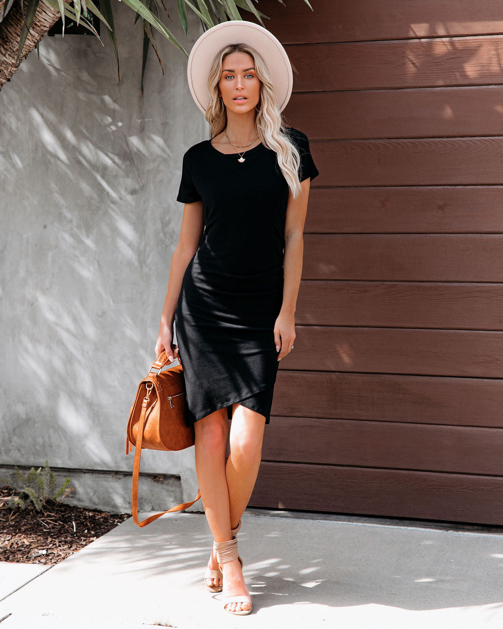 Francesca Short Sleeve Ruched Knit Dress - Black Ins Street