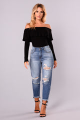 Toni Boyfriend Jeans - Medium Ins Street